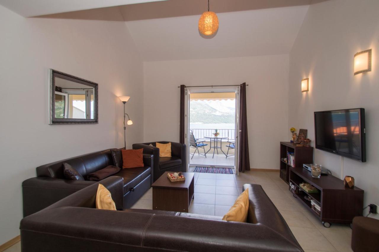 Oasis Blue Apartment Korčula Екстериор снимка
