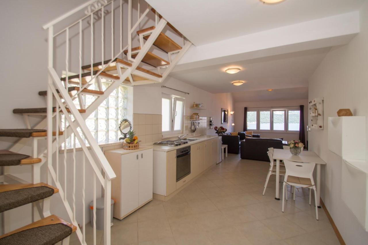 Oasis Blue Apartment Korčula Екстериор снимка